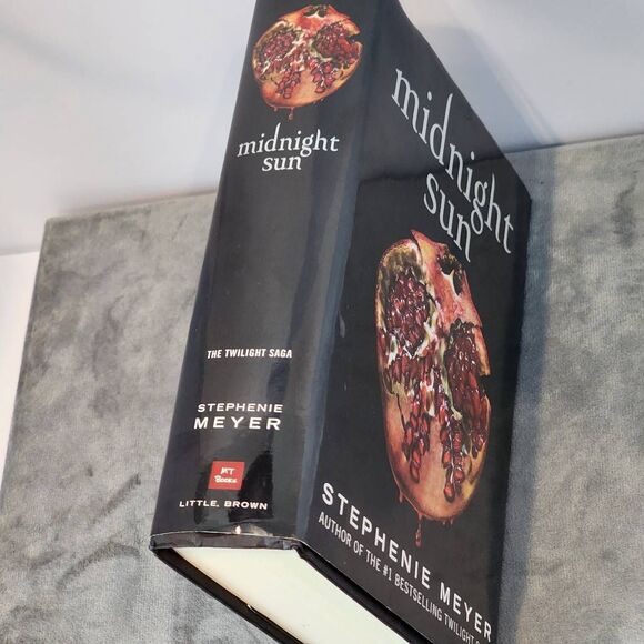 Midnight Sun Hardcover Stephenie Meyer - Picture 2 of 4